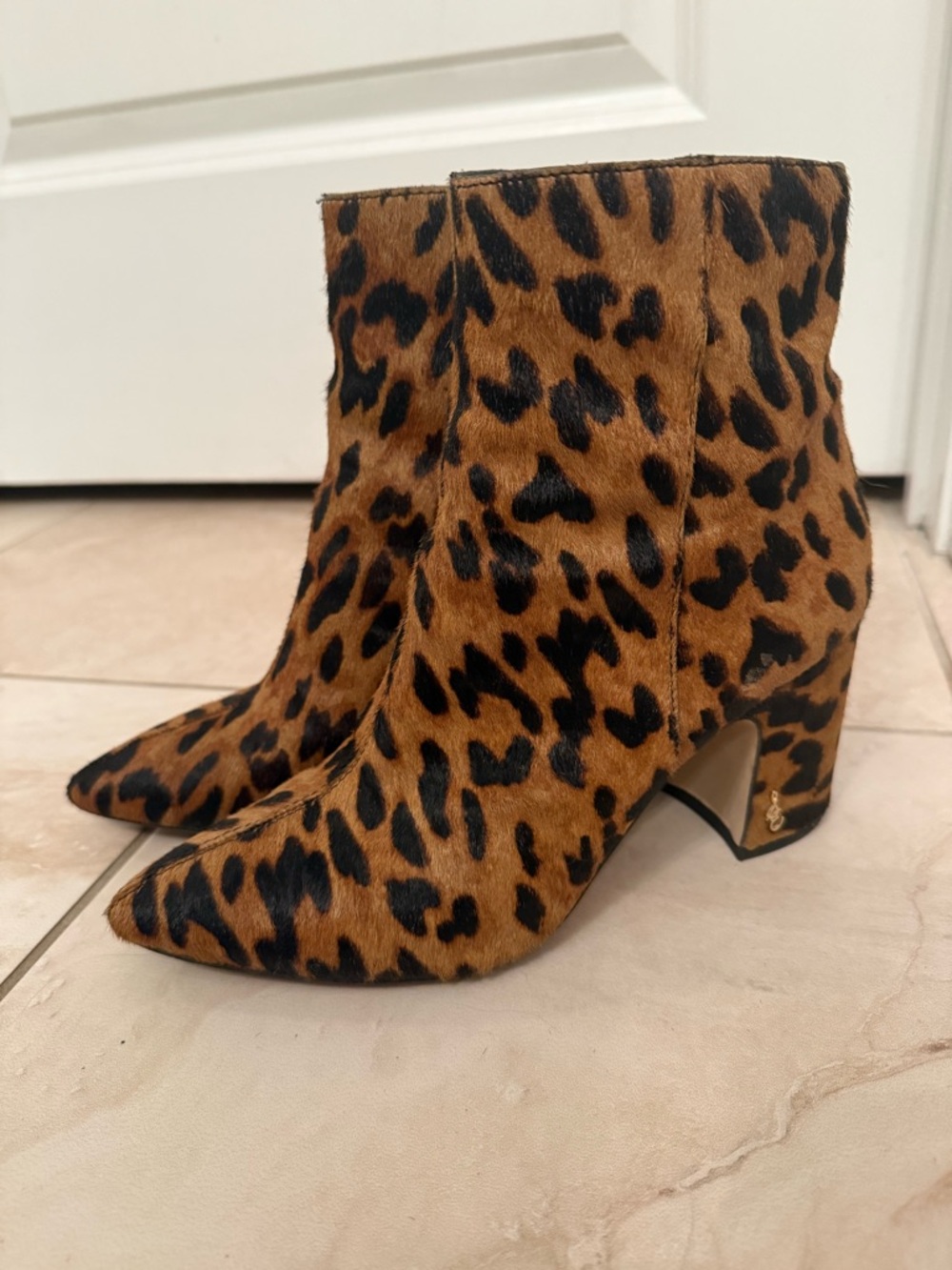 Sam Edelman Signature Collection Donna Bootie- Leopard Print